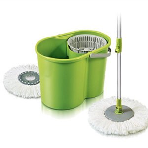 Automatic dehydrated mop suit