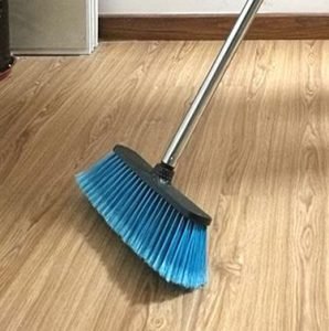 Yard thicken broom