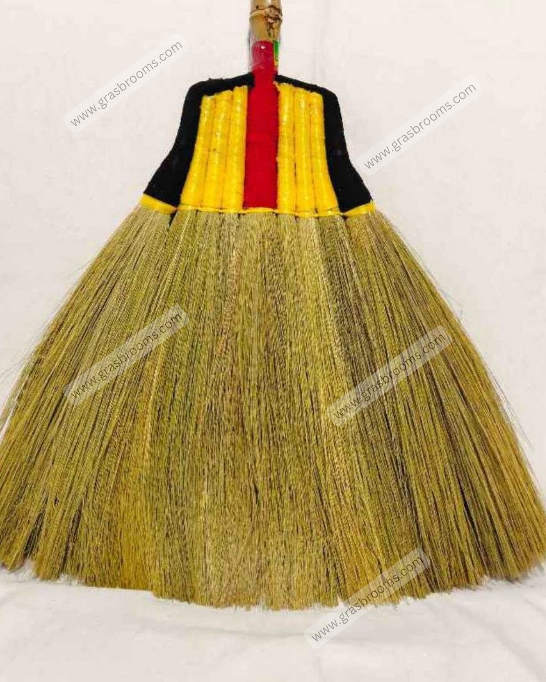 broom natural