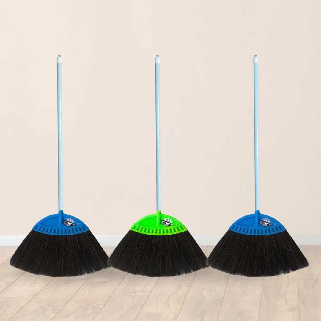 Arenga Broom